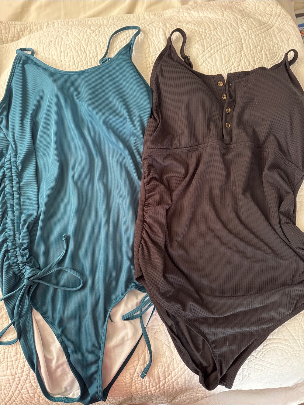Ribbed One-Piece Maternity Swimsuit Bundle